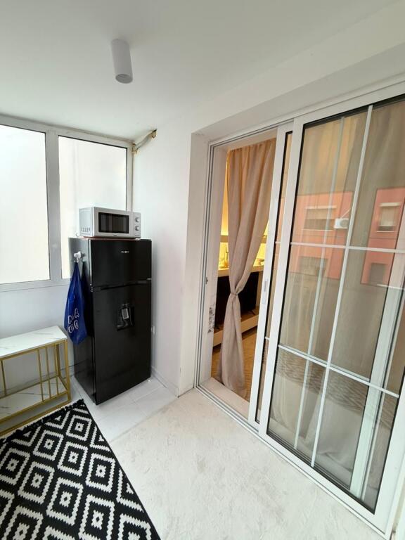 🏡 Shitet apartament 2+1 te Pallatet Agimi, Bllok