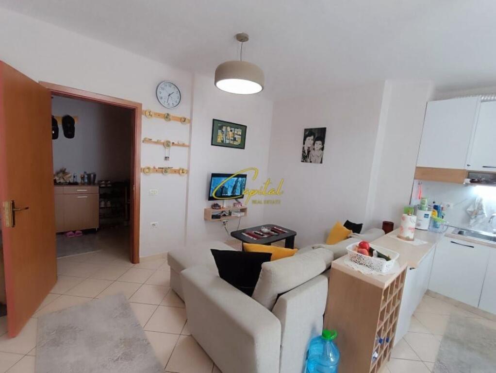 APARTAMENT ME QIRA 2+1 FRESKU 130.000 EURO