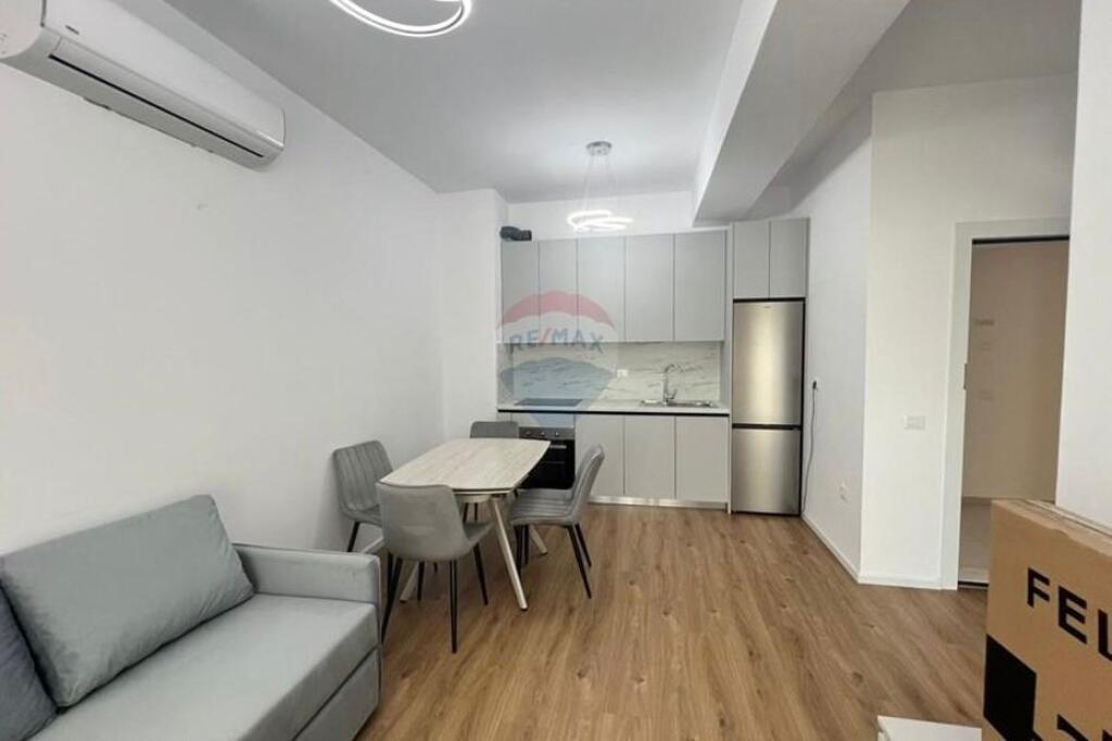Apartament Per Qira Kompleksi Mangalem, Tirane!