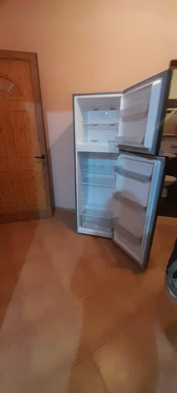 Shtepi 1+1 me qera prapa Asllan Rusi ,Zogu i zi 35,000 lekë