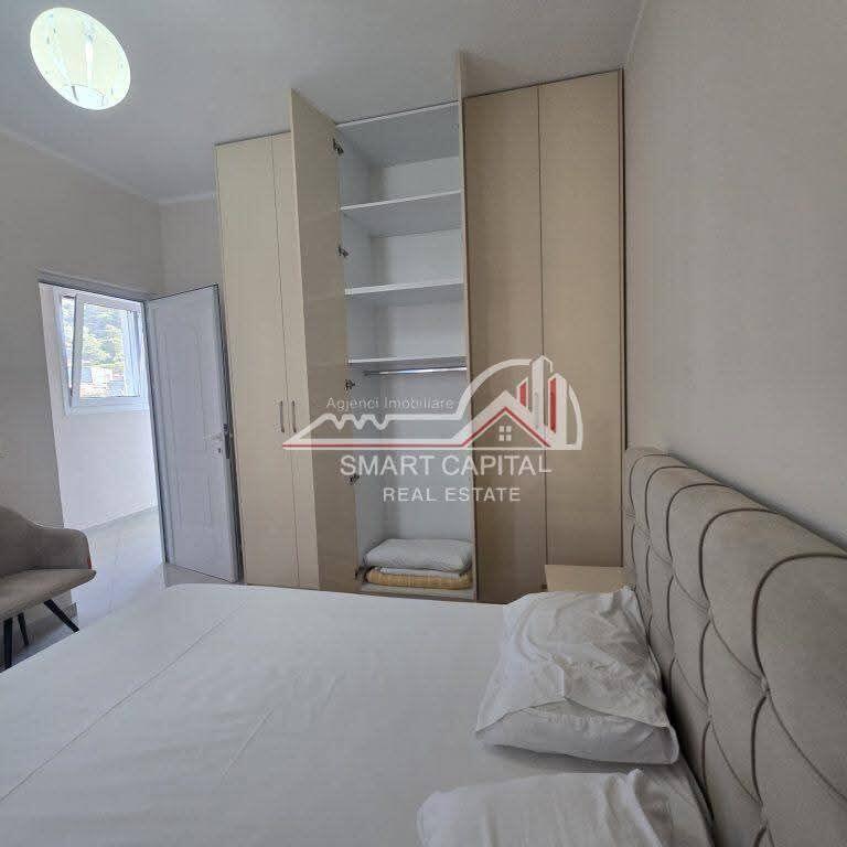 JEPET APARTAMENT ME QIRA TE BISHTI KALLDREMIT VLORE!