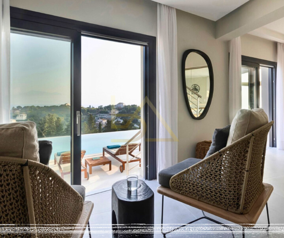 SHITET VILË LUKSOZE – KASSIOPI, KORFUZ, GREQI