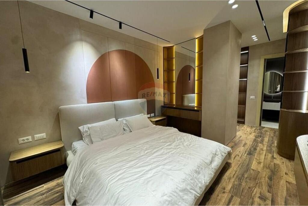 APARTAMENT 2+1+2+3 POSTE PARKIMI NE DELIJORGJ!