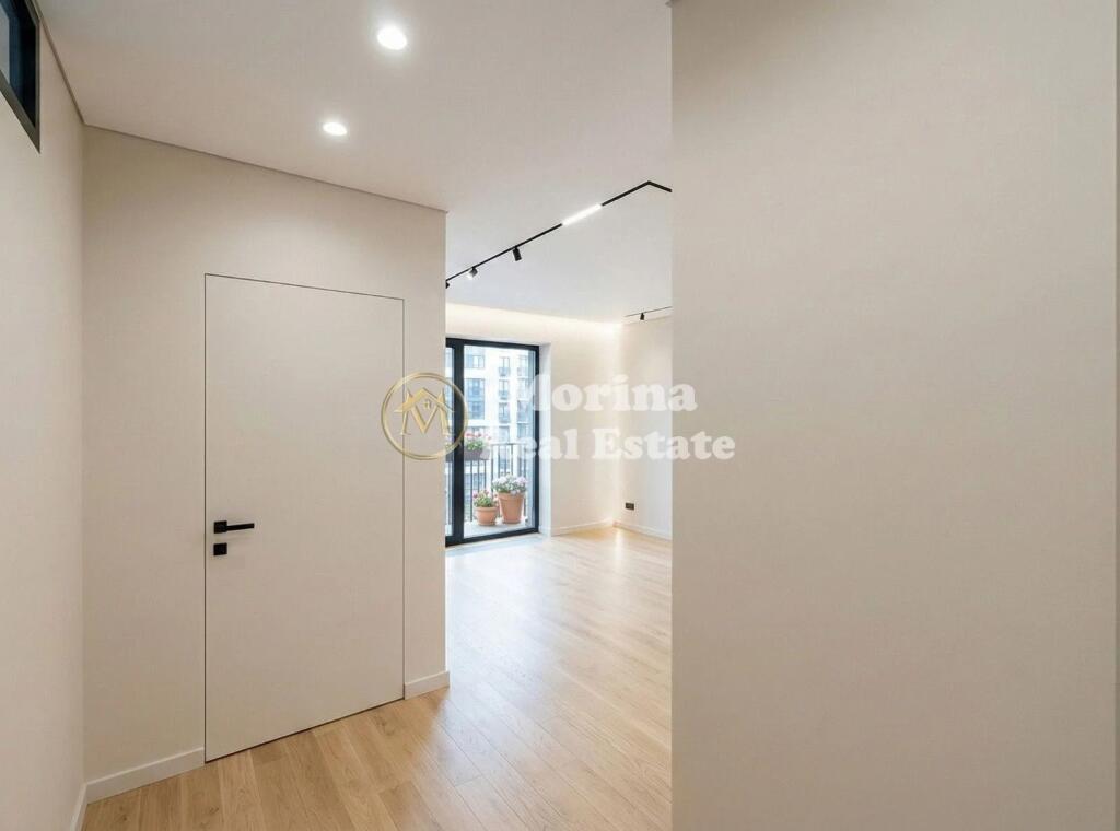 Qera | Ambjent Biznesi | Rruga Liqeni i Thatë | 1500 €/muaj