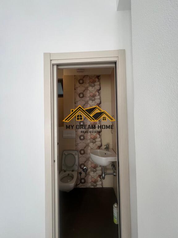 SHITET APARTAMENT 2+1+2TUALETE+2 BALLKONE PRANE PALLATIT SPORTIT!