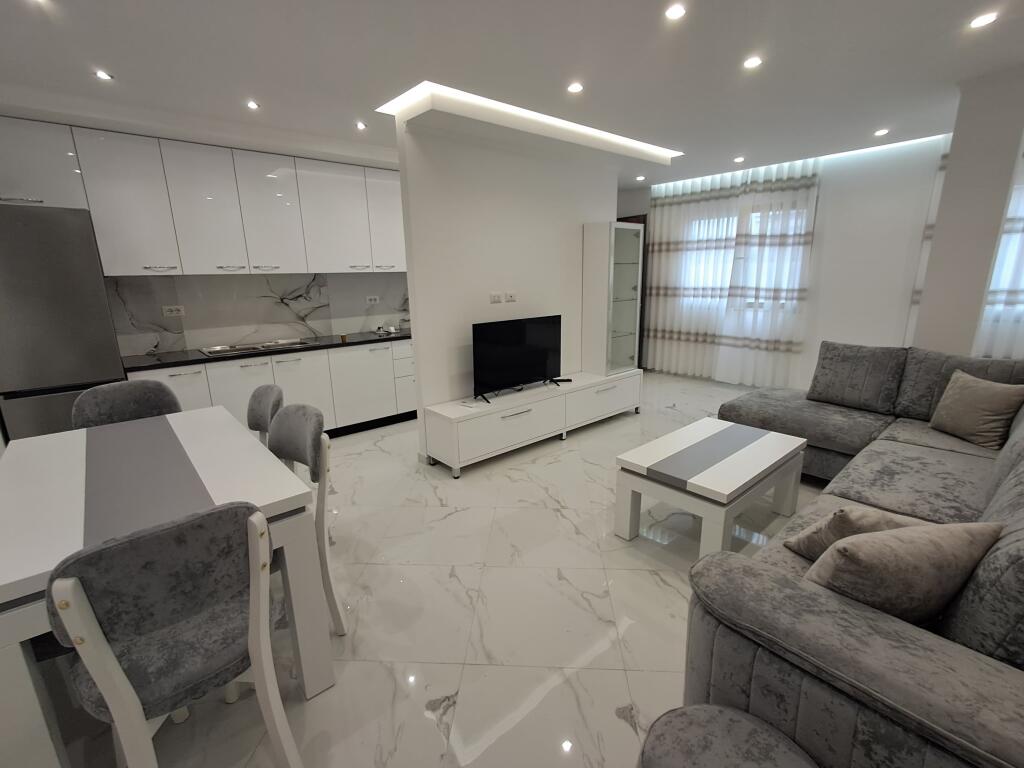 Jepet me qira apartament 2+1+2 + depo – Te Markata