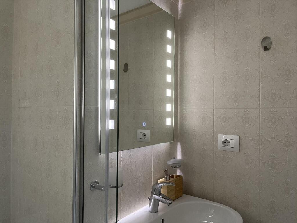 APPARTAMENTO IN AFFITTO 2+1+1+POSTO AUTO AL GIARDINO BOTANICO!