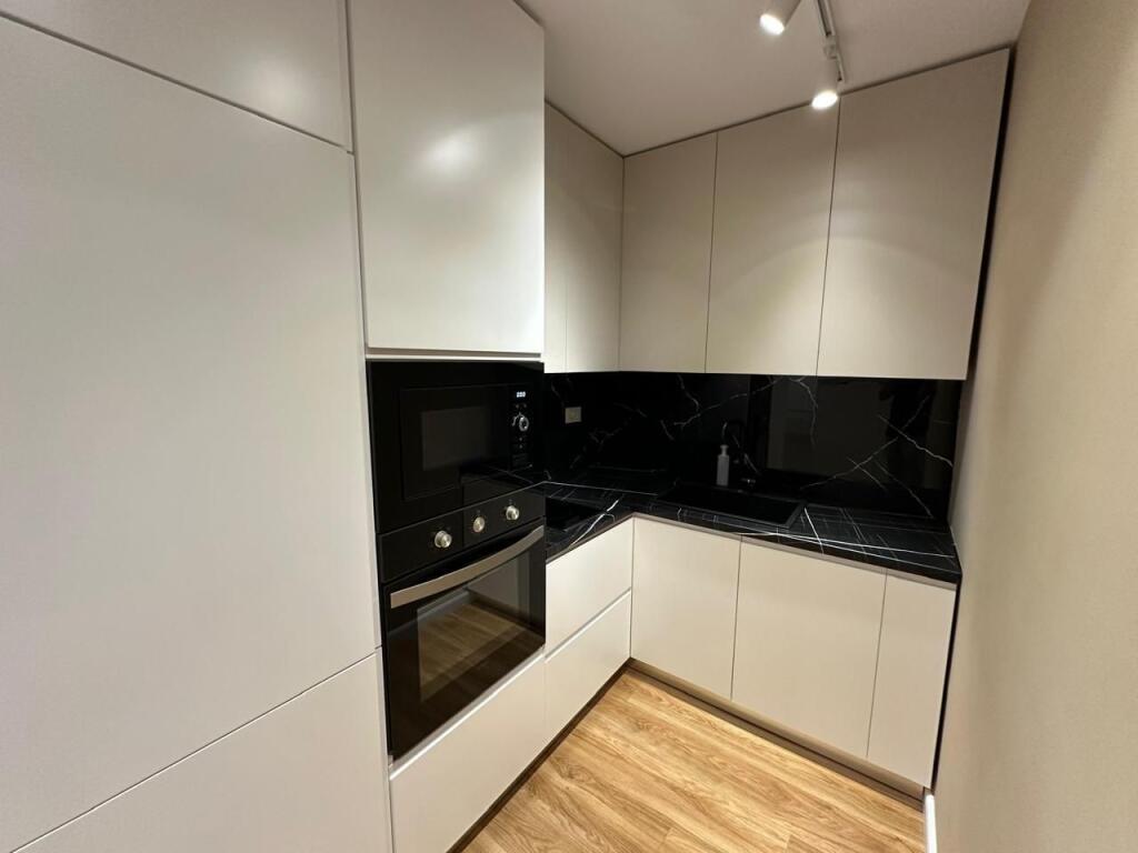 🏡 Affittasi duplex 2+1+2 – dietro il 15° piano