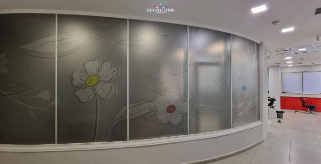 Zyre me qera tek Rruga e Kavajes (ID BZ27100) Tirane