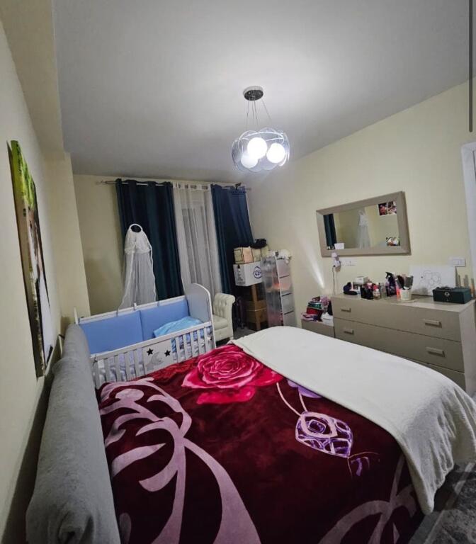 APARTAMENT ME QERA 1+1 YZBERISHT 45.000 LEKE