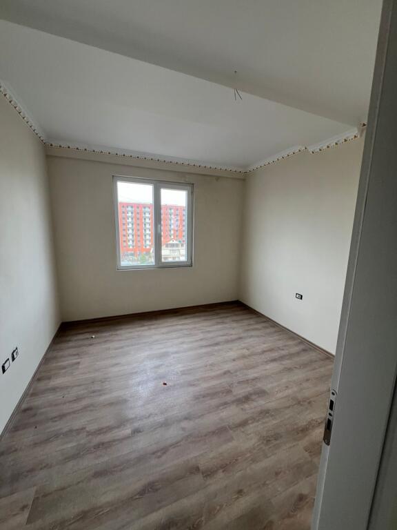 Apartament ne shitje 2+1