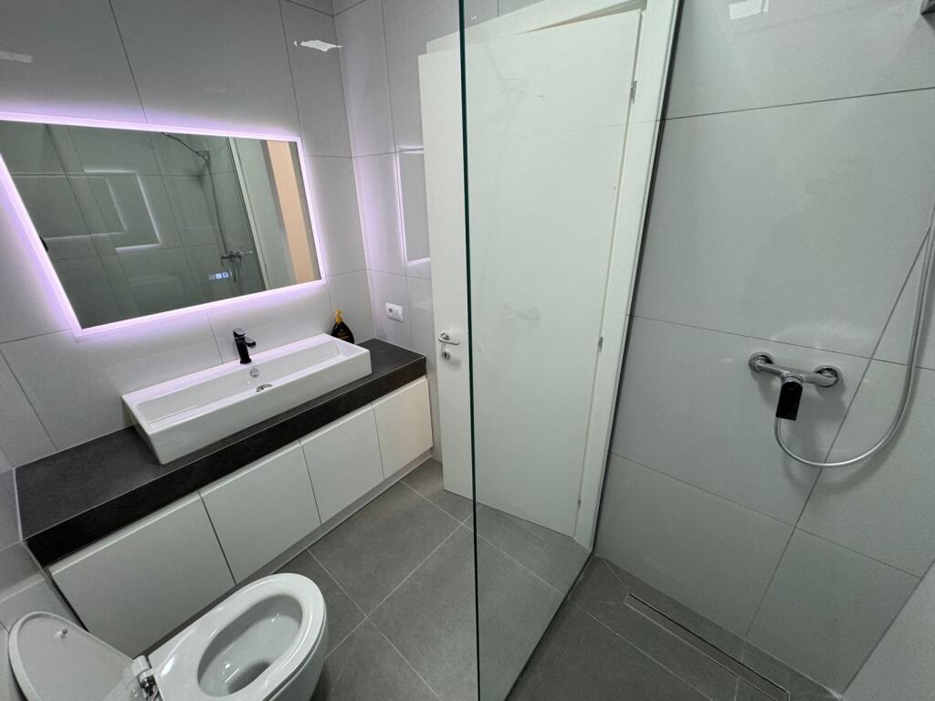 🏡✨ Appartamento 2+1+2 in affitto 📍 Indirizzo: Giardino Zoologico💶 Prezzo: 1000 € / mese