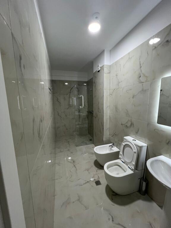 Apartament me qera 3+1+ballkon