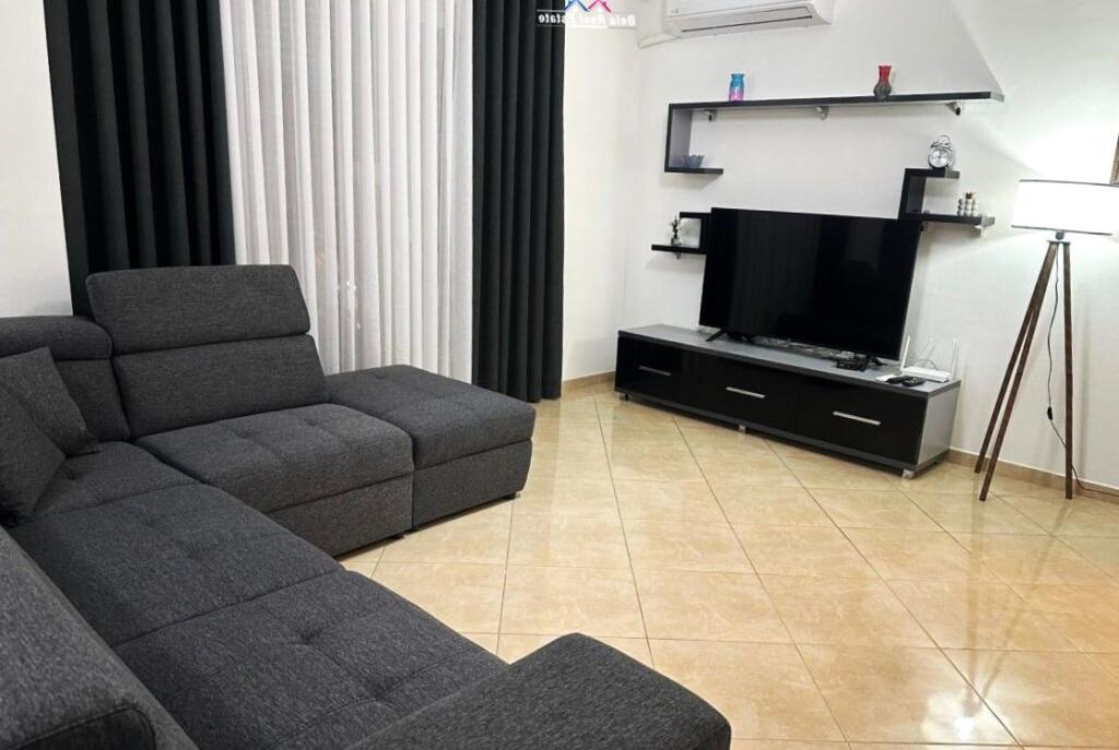 Apartament Me Qera 2+1 Tek rruga Jordan Misja (ID B2201709) Tirane
