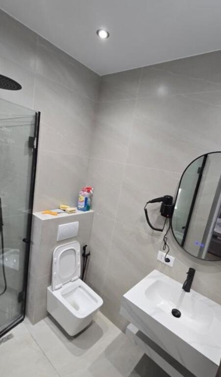 ✨ 3 Garsoniere + Lavanderi për Shitje – Mine Peza (Gati për Airbnb)