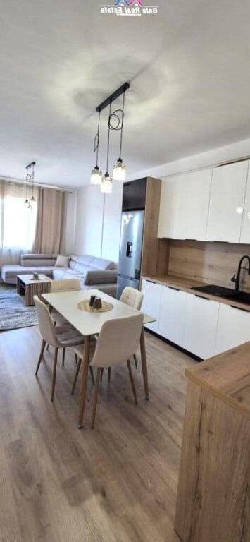 Apartament Me Qera 2+1 Tek Univers City (ID B2201710) Tirane