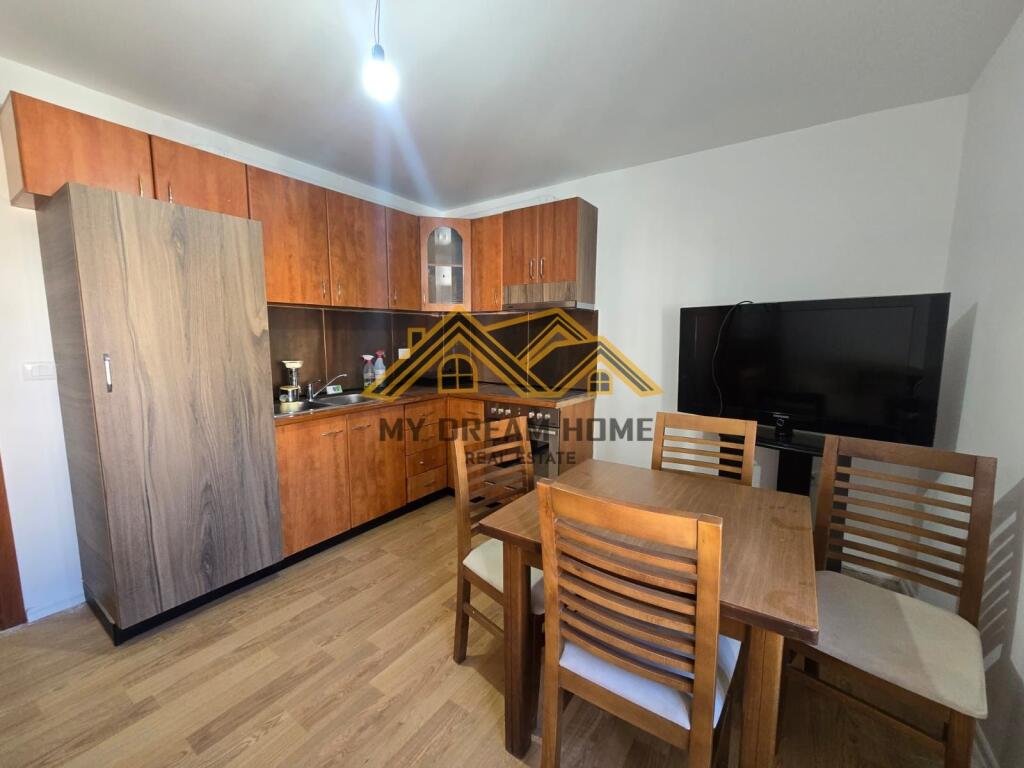 Jepet me Qera Apartamenti 2+1 tek Kopeshti Sotir Noka,Durres