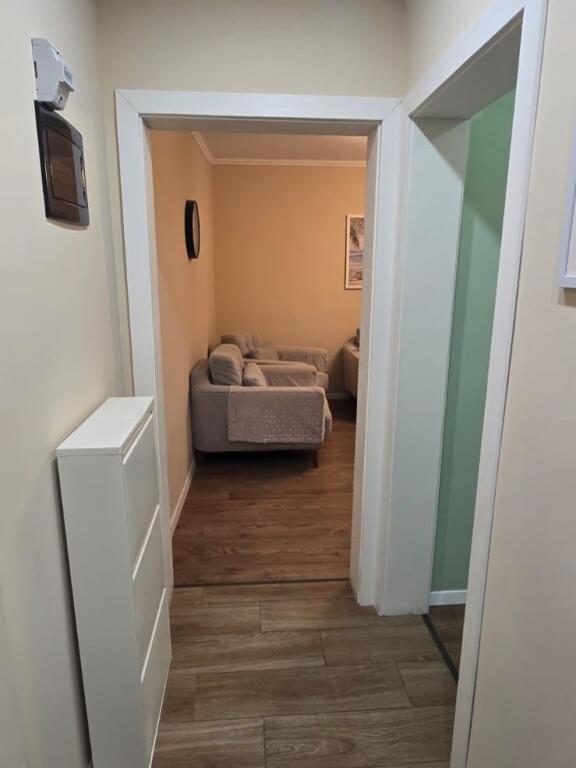 Apartment 2+1 for rent at Shallvaret