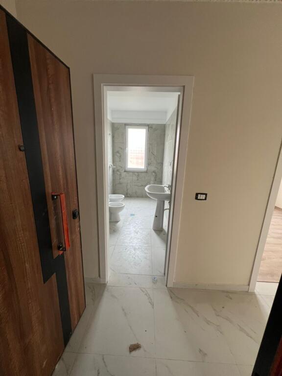 Apartament ne shitje 2+1