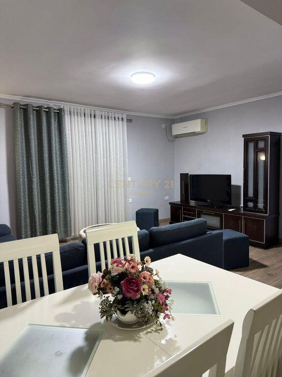 JEPET APARTAMENT 2+1 ME QIRA TE OXHAKU