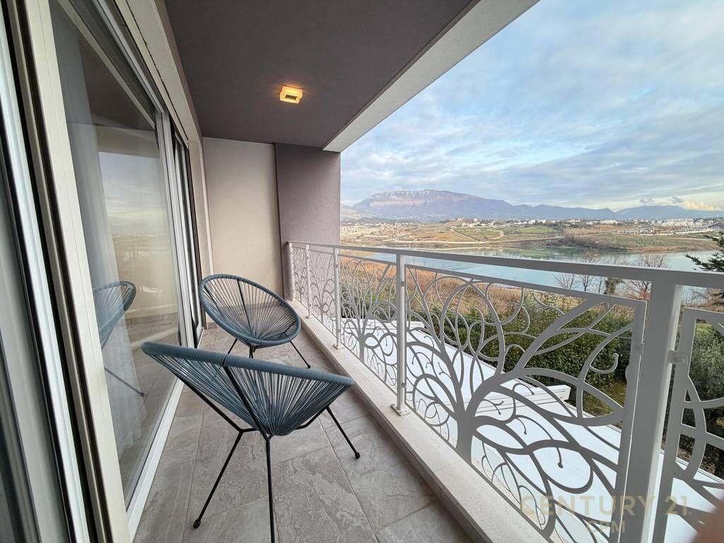 Vile per qira tek Liqeni i Farkes