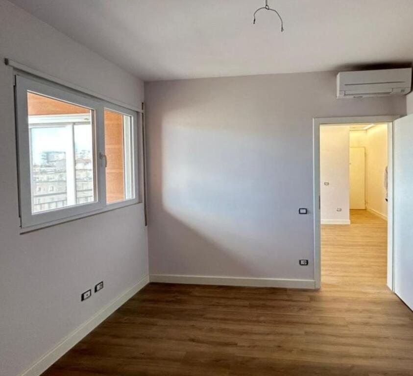 🌟 2+1 with Parking in Shkolla e Kuqe – For Sale in Strategic Location