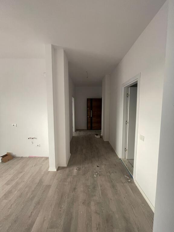 shitet 2+1 Kamëz gati per banim