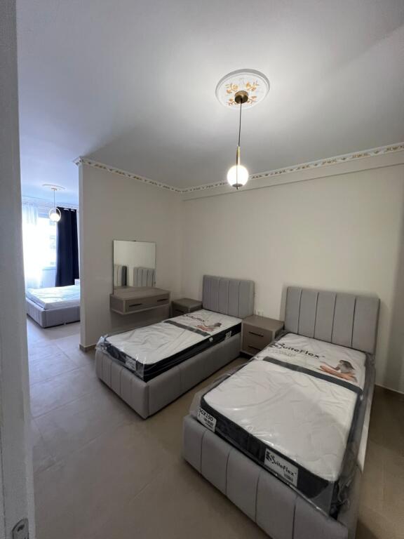 Apartament me qera 3+1+ballkon
