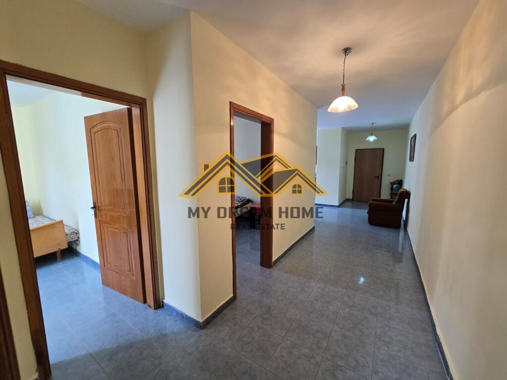 SHITET APARTAMENT AFER VILA KORAL!