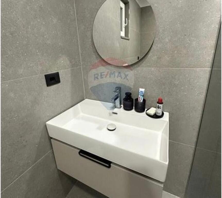Apartament Per Qira Ish Tregu Elektrik, Tirane