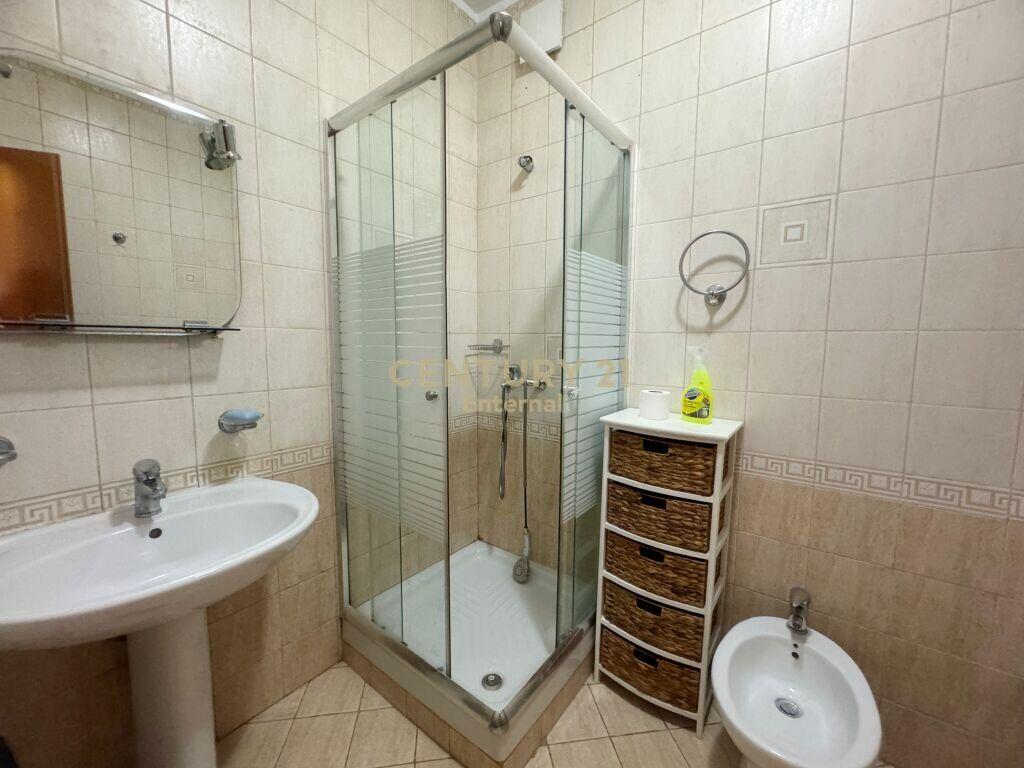 Apartament 2+1 per Qera te RTSH 800 € /Muaj