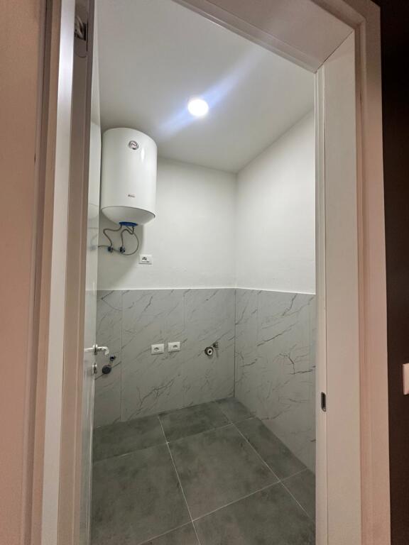 Shitet Apartament 3+1+2+Depo-Ish Alpha Bank, Astir