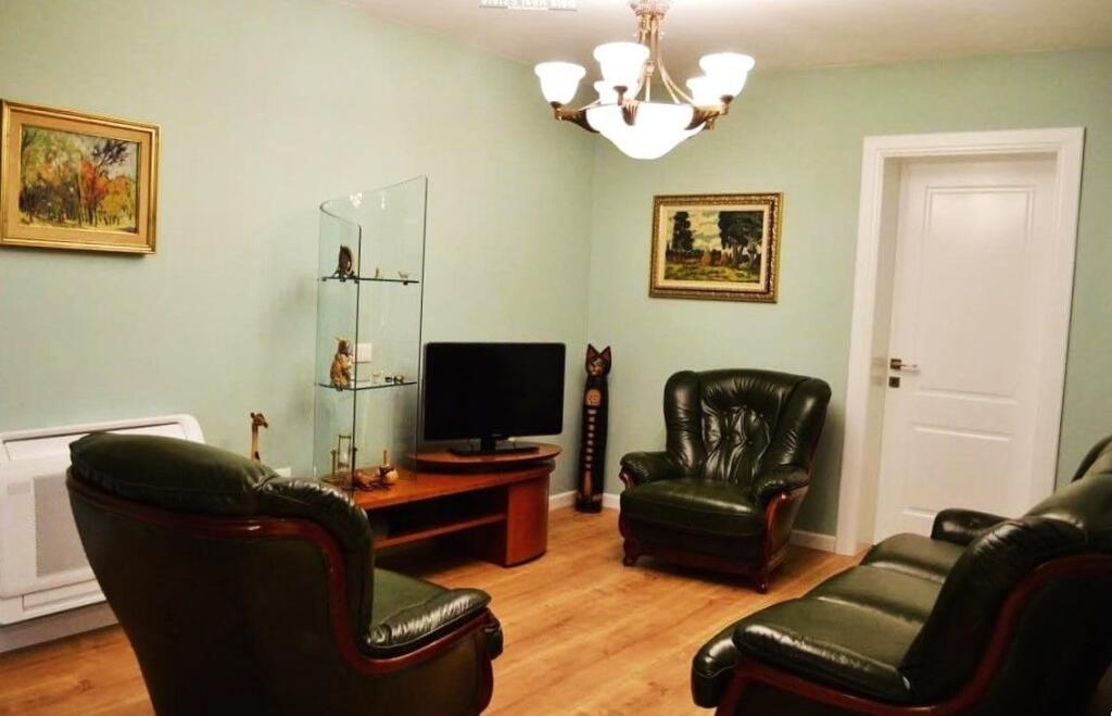 Apartament Me Qera 2+1 Tek Rruga e Durresit (ID B221392) Tirane