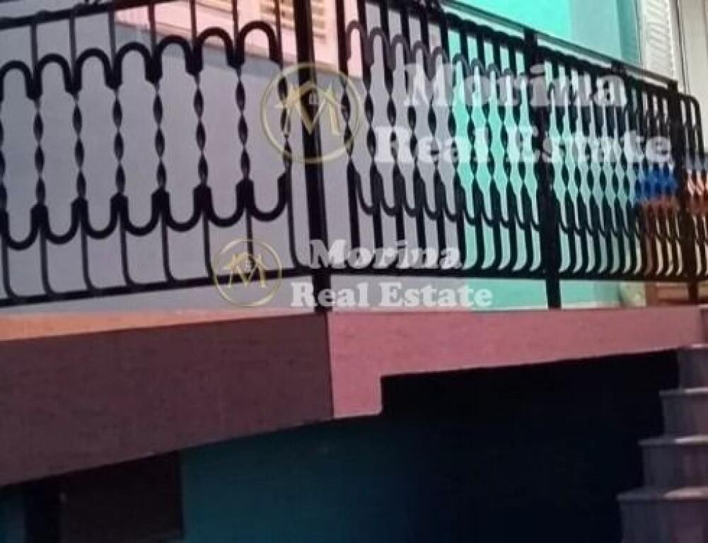 Villa di un piano in vendita, Kamez, 150000 Euro