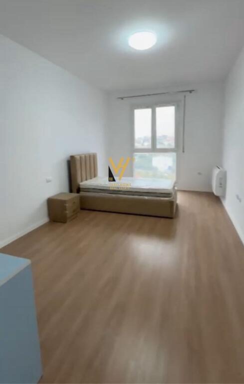 JEPET APARTAMENT 3+1+BLK ME QERA NE PASKUQAN 50.000 LEKE