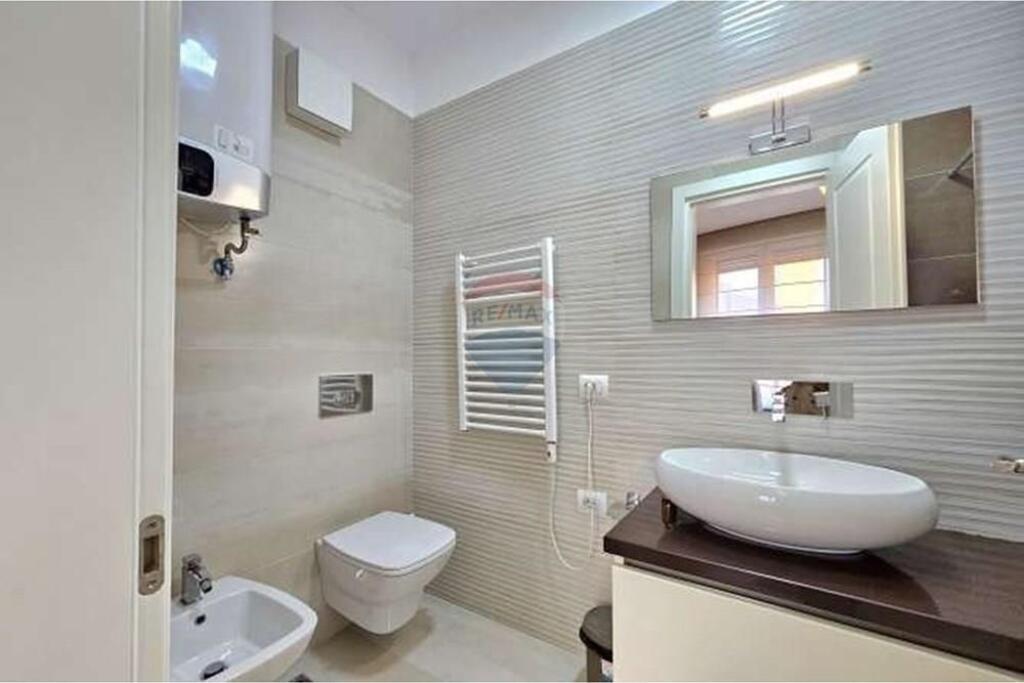 Apartament per qera 2+1+2 tek Myslym Shyri