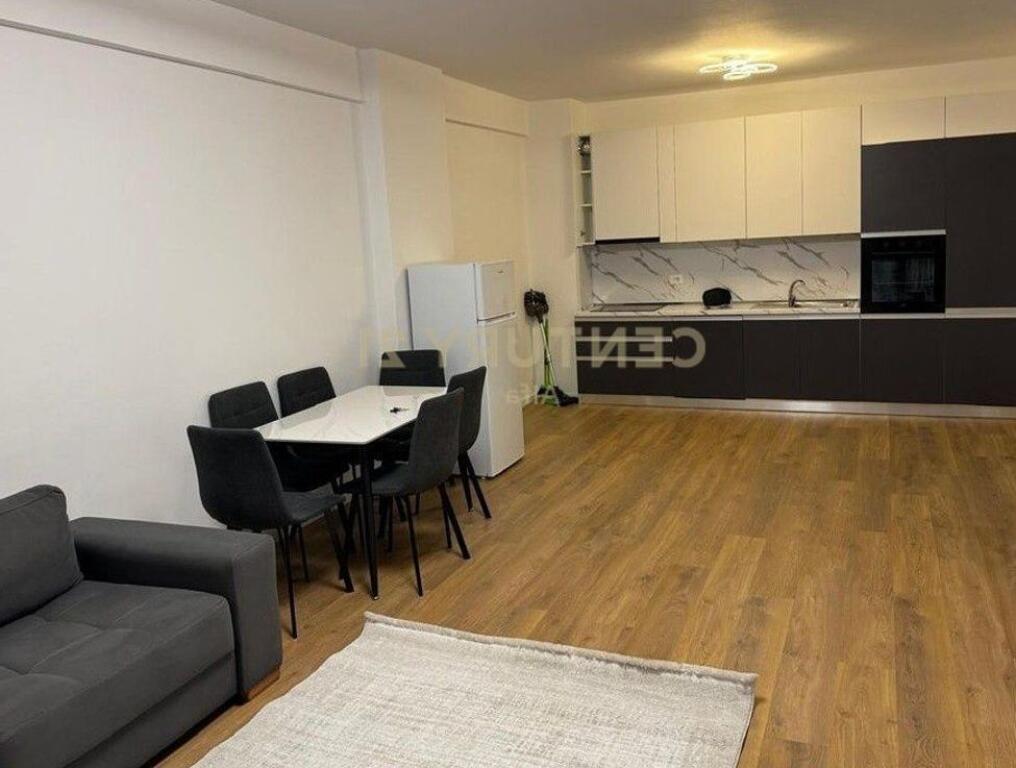 For rent 2+1+2 apartment at Trio Towers.