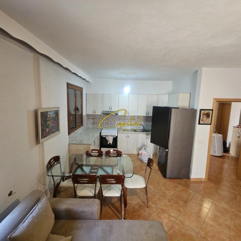 APARTAMENT ME QIRA 2+1 KODRA E DIELLIT 500 EURO