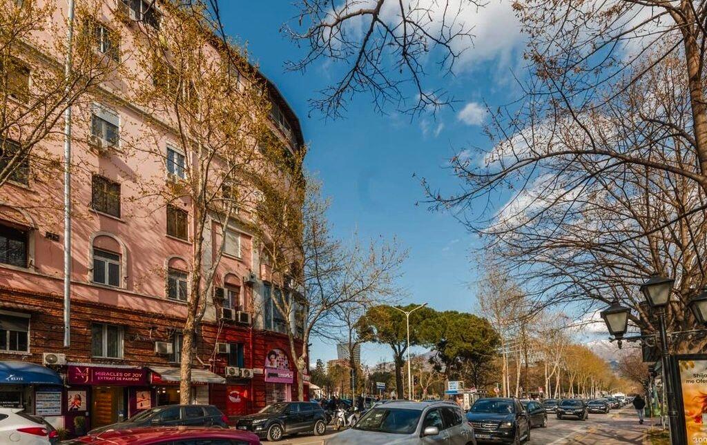 Apartament 2+1, Shallvaret