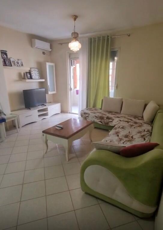 Shitet 2+1 kompleksi Molla, 145K