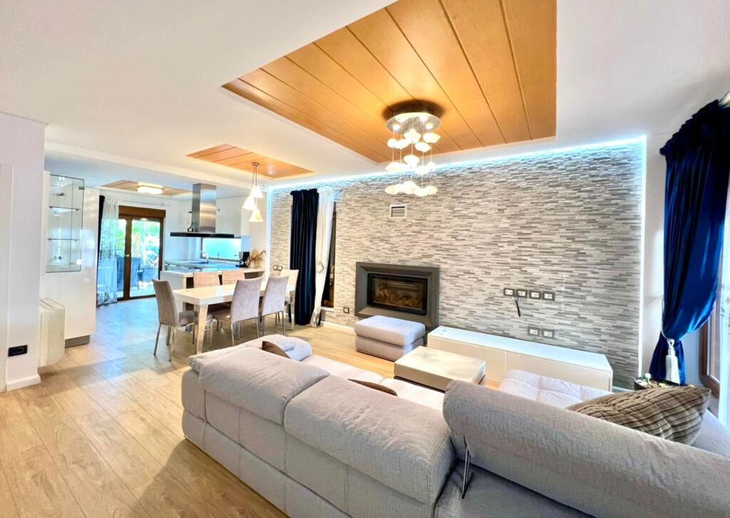 Vile Moderne me Qera: 3+1+3wc +2 Verand📍Rezidenca Colombo 2 (TEG) - 2500€ || Qetesi Absolute