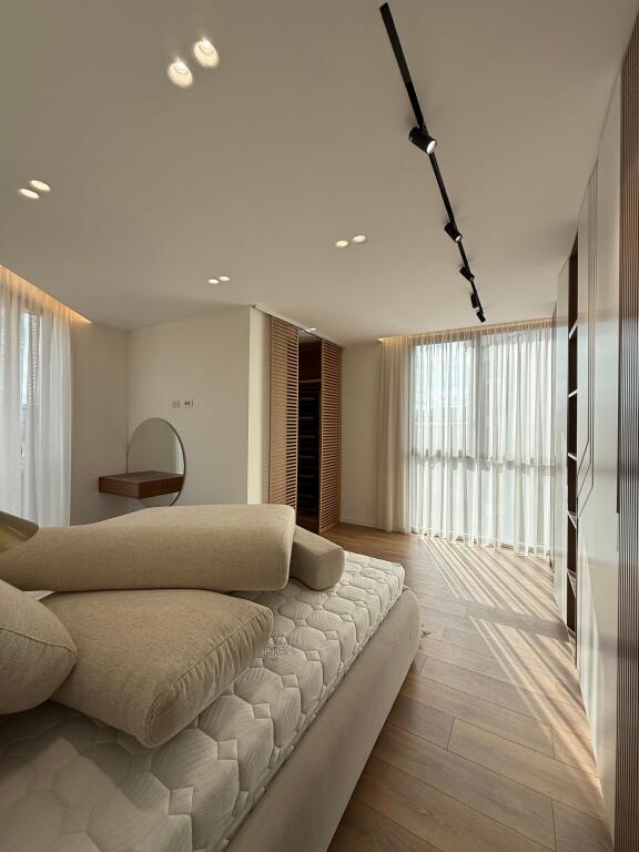 Apartament 2+1 per qera