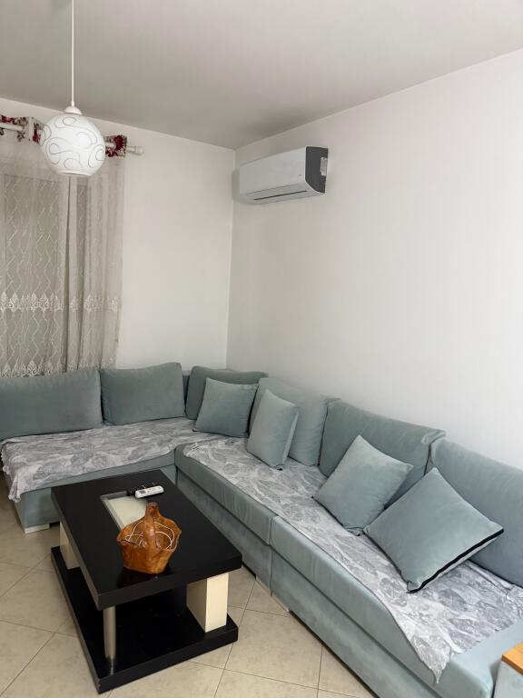 Apartament 2+1, 5 Maj Vila L