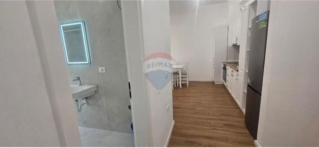 Appartamento in affitto 1+1 a Mangalem