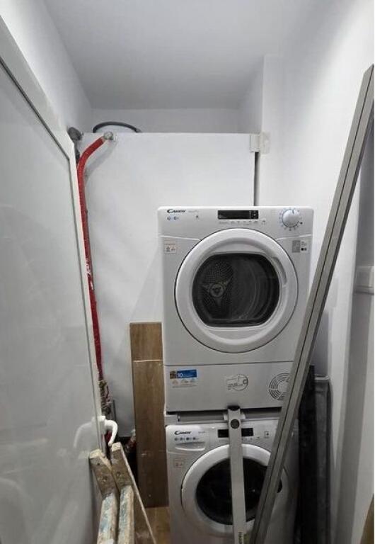 Shiten, 3-Garsoniere, Rruga Mine Peza, Tiranë.