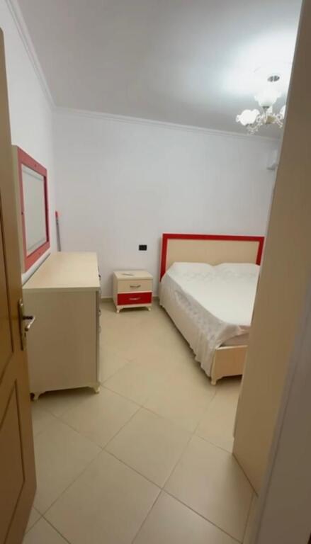 Apartament me qera 2+1 - 📍Xhamllik, pranë Pediatrisë