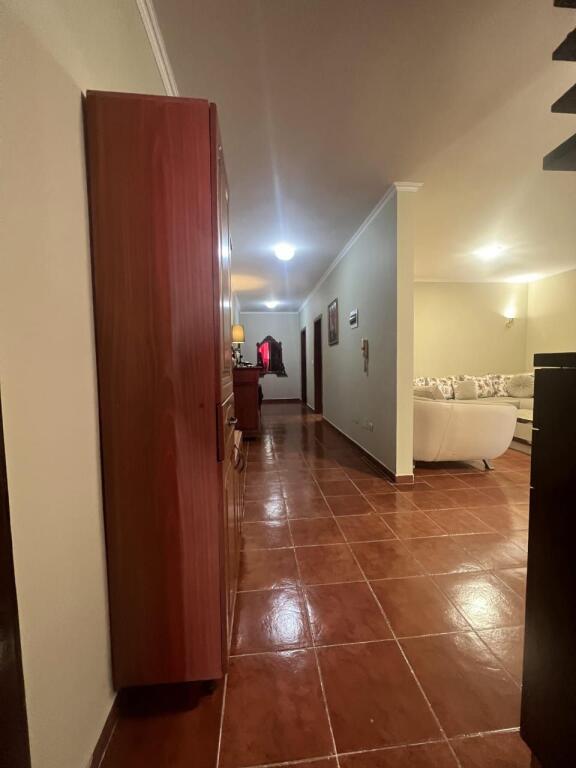 🏠 Jepet me qira apartament 3+1