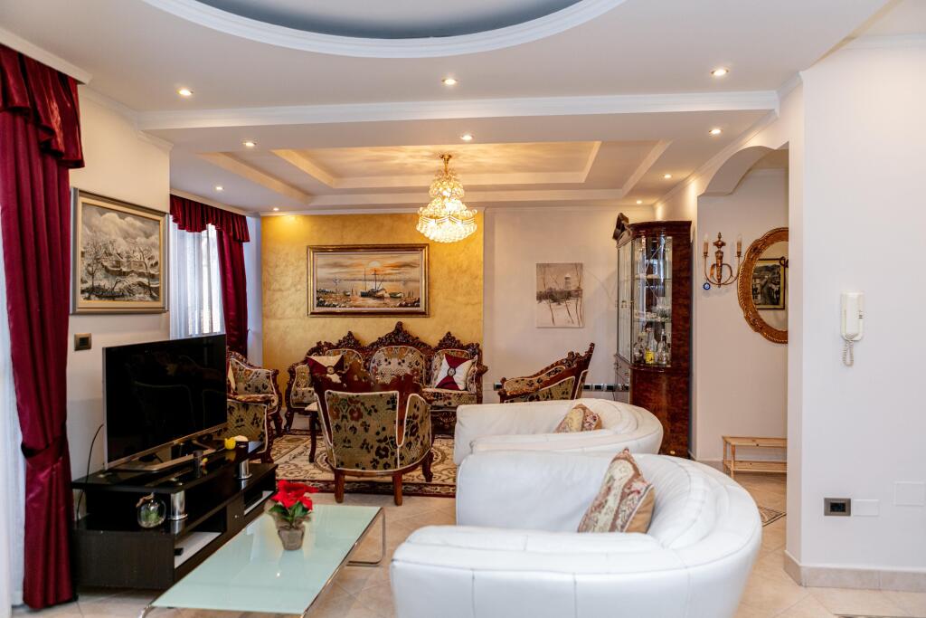 Apartament Me Qera 3+1 tek Rruga e Elbasanit (ID B230198) Tirane