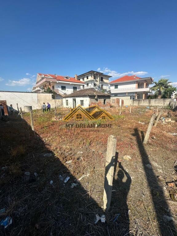 Shtepi Private 1 Kateshe ne Shitje Sallmone Durres