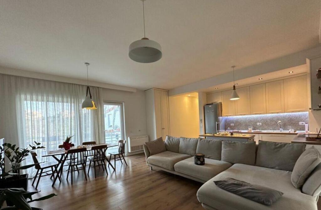 🌟 Shitet Apartament 3+1 – Rezidenca Premium në Kodra Diellit (Extension)